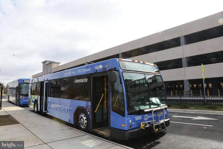 POTOMAC CLUB - Residential