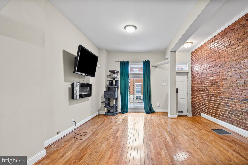 Photo of 2200 Westwood Avenue, BALTIMORE, MD 21216 (MLS # MDBA2190094)