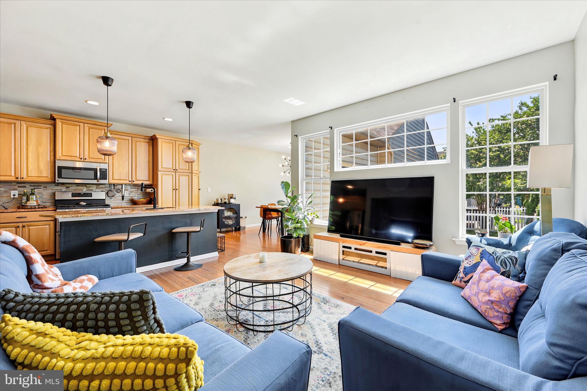 1112 S OLMSTED PARKWAY