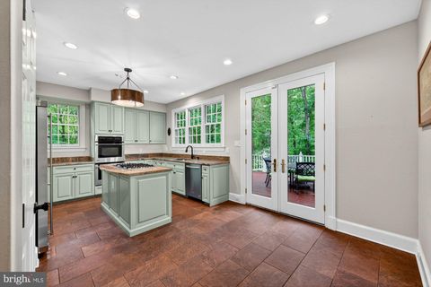 Tiny photo for 1507 Night Shade Court, VIENNA, VA 22182 (MLS # VAFX2306628)