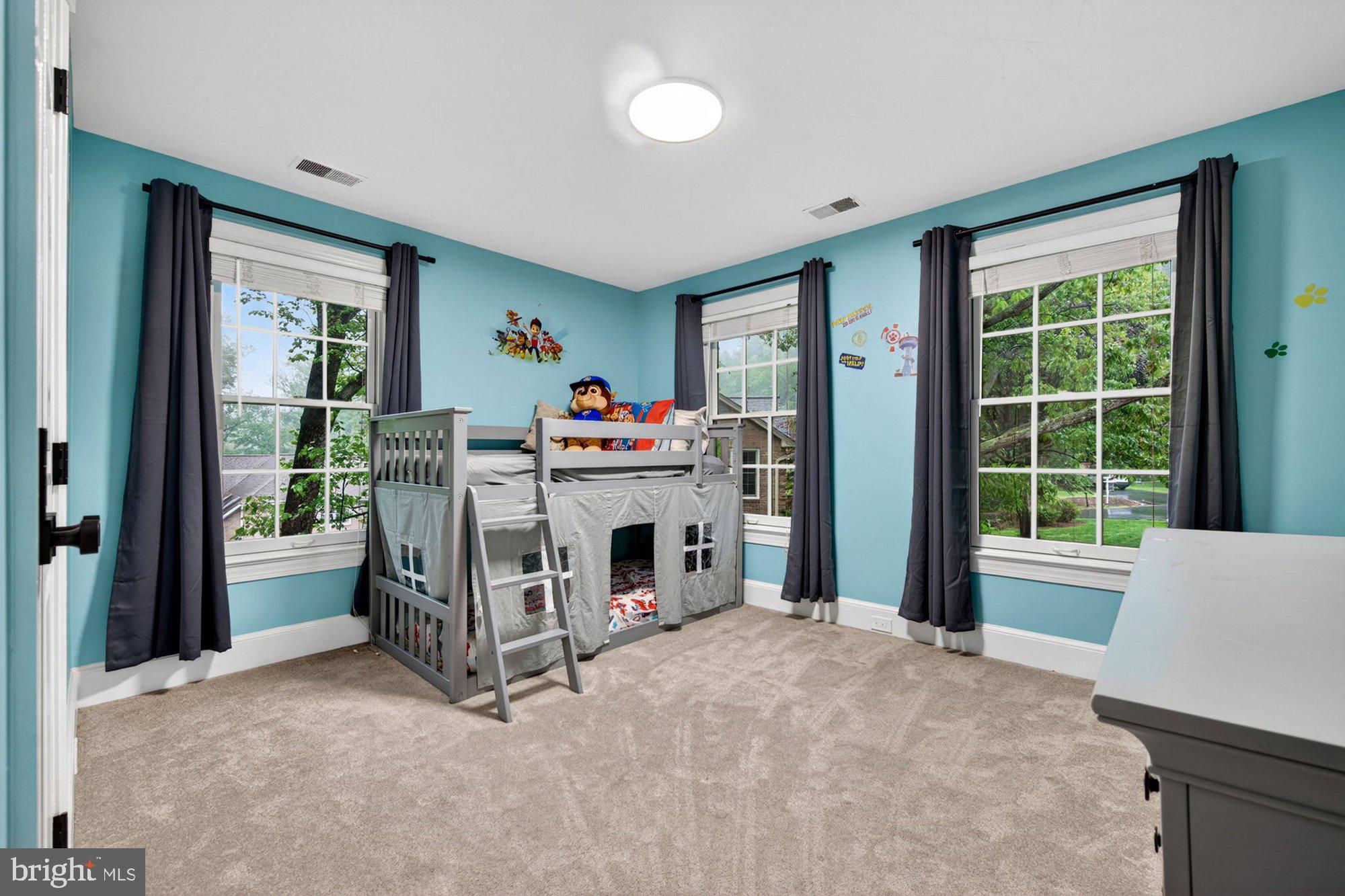 WOLFTRAP MEADOWS - Residential