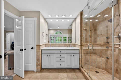 Tiny photo for 1507 Night Shade Court, VIENNA, VA 22182 (MLS # VAFX2306628)