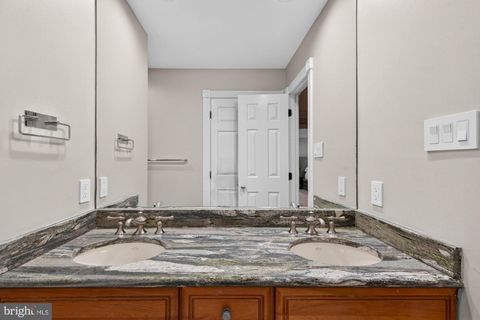 Tiny photo for 1507 Night Shade Court, VIENNA, VA 22182 (MLS # VAFX2306628)