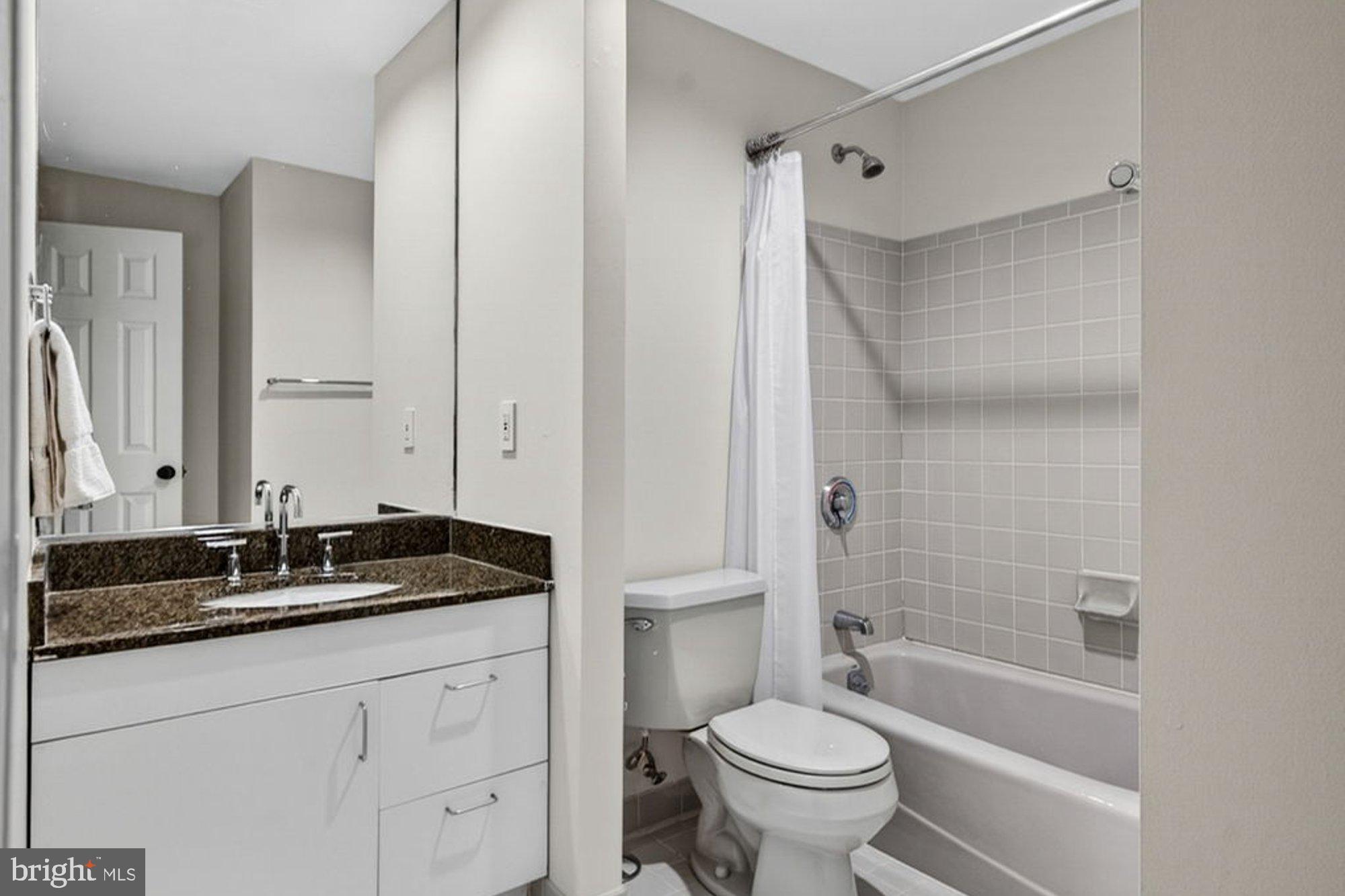 WOLFTRAP MEADOWS - Residential