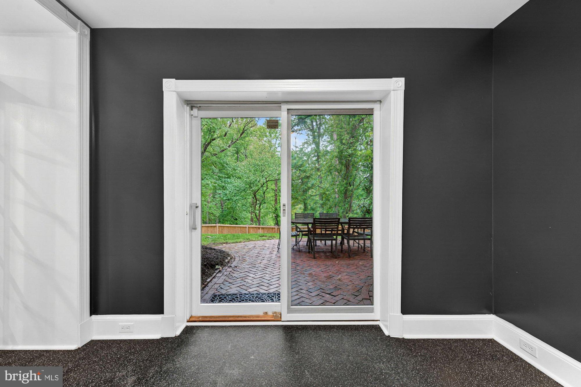 WOLFTRAP MEADOWS - Residential