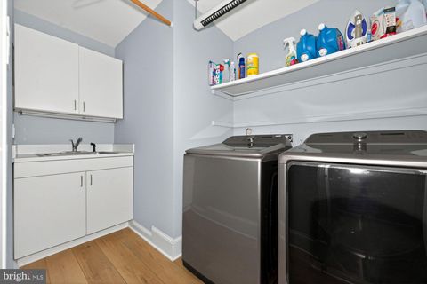Tiny photo for 1507 Night Shade Court, VIENNA, VA 22182 (MLS # VAFX2306628)