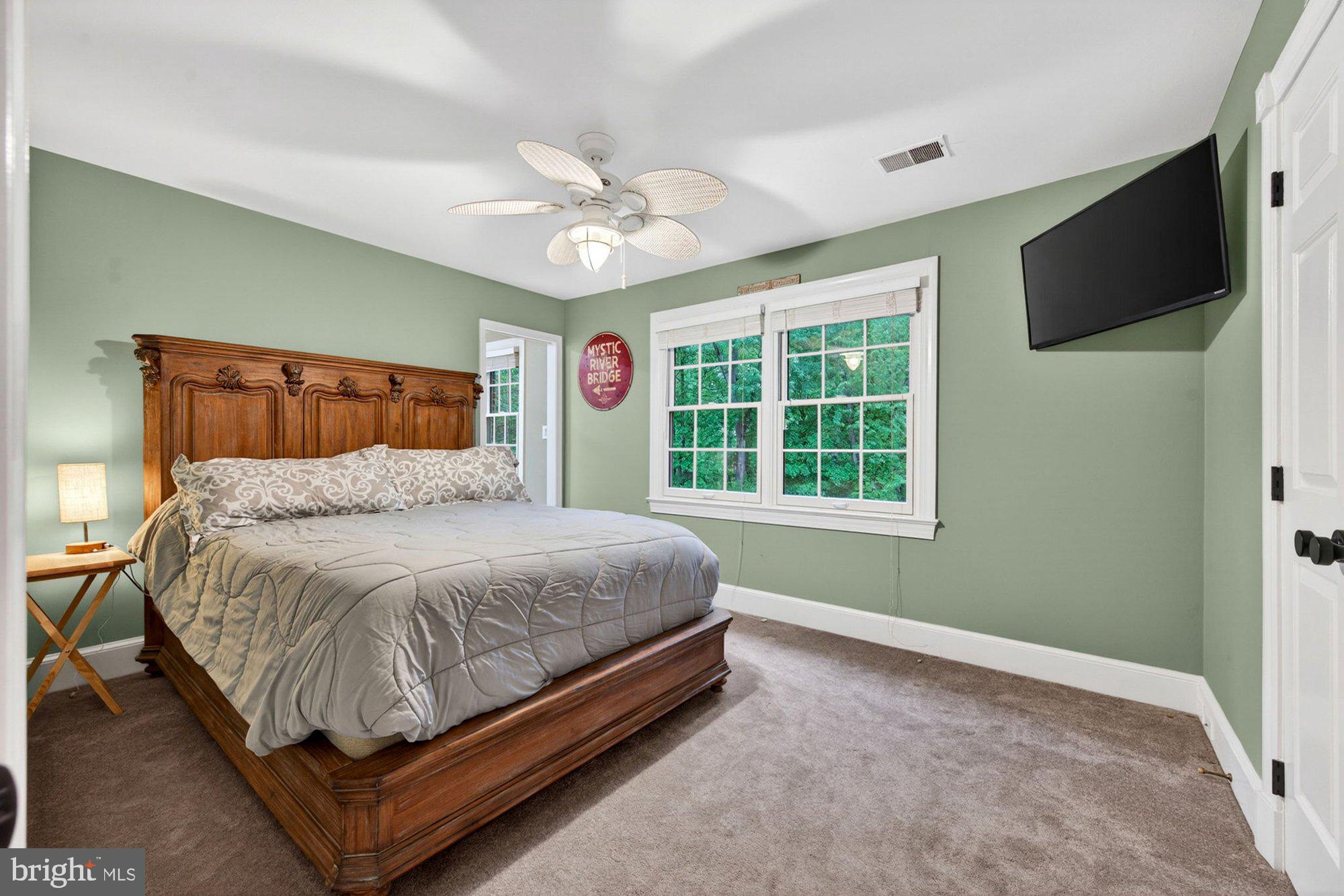 WOLFTRAP MEADOWS - Residential