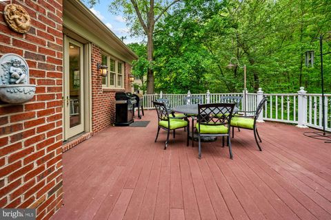 Tiny photo for 1507 Night Shade Court, VIENNA, VA 22182 (MLS # VAFX2306628)