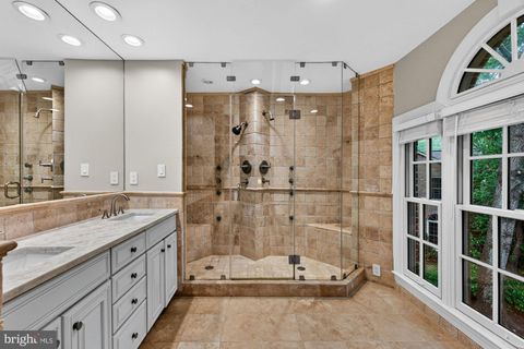 Tiny photo for 1507 Night Shade Court, VIENNA, VA 22182 (MLS # VAFX2306628)