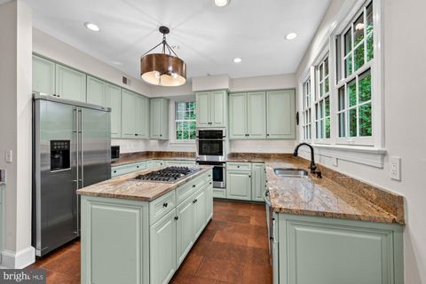 Tiny photo for 1507 Night Shade Court, VIENNA, VA 22182 (MLS # VAFX2306628)