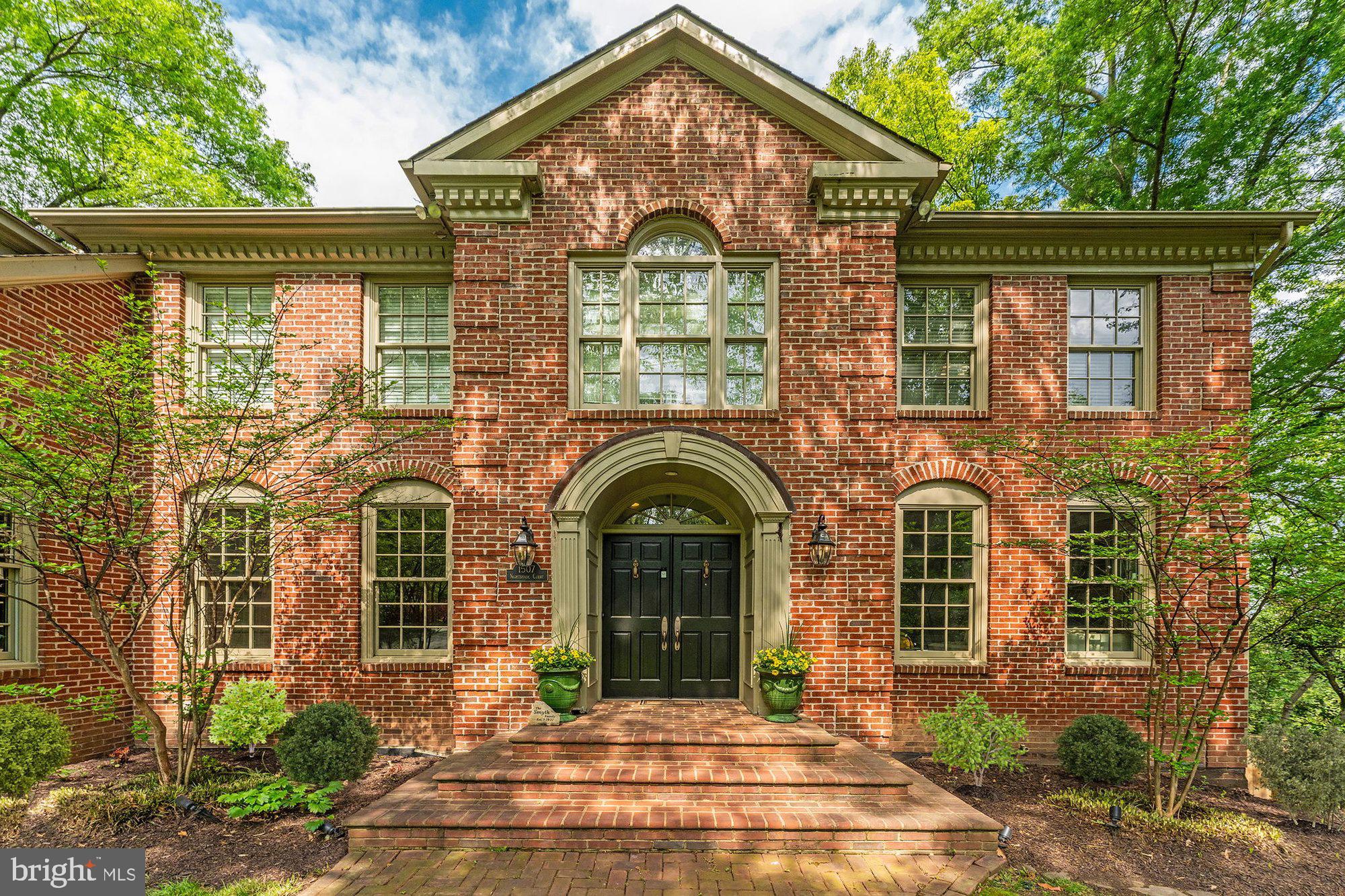 WOLFTRAP MEADOWS - Residential