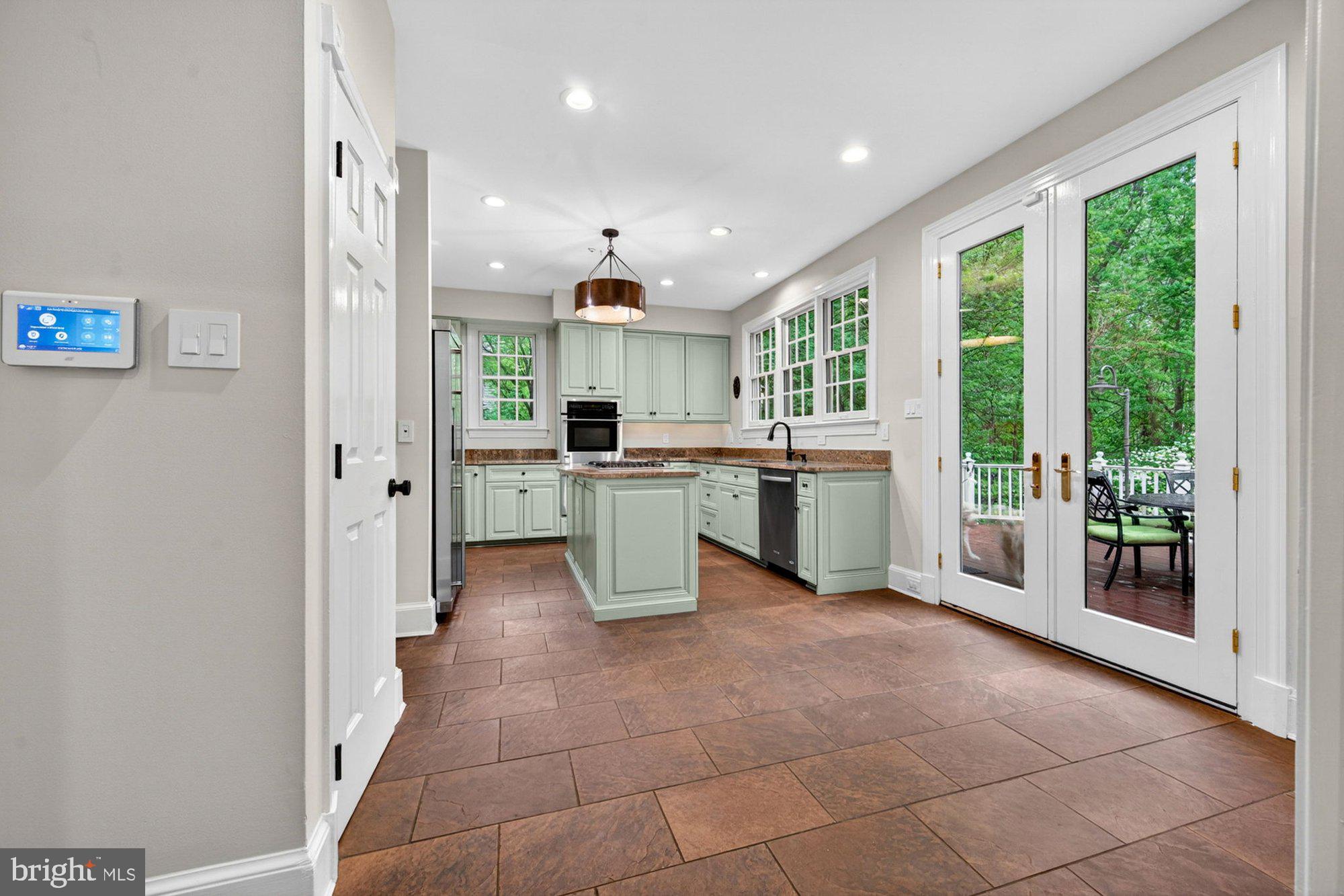 WOLFTRAP MEADOWS - Residential