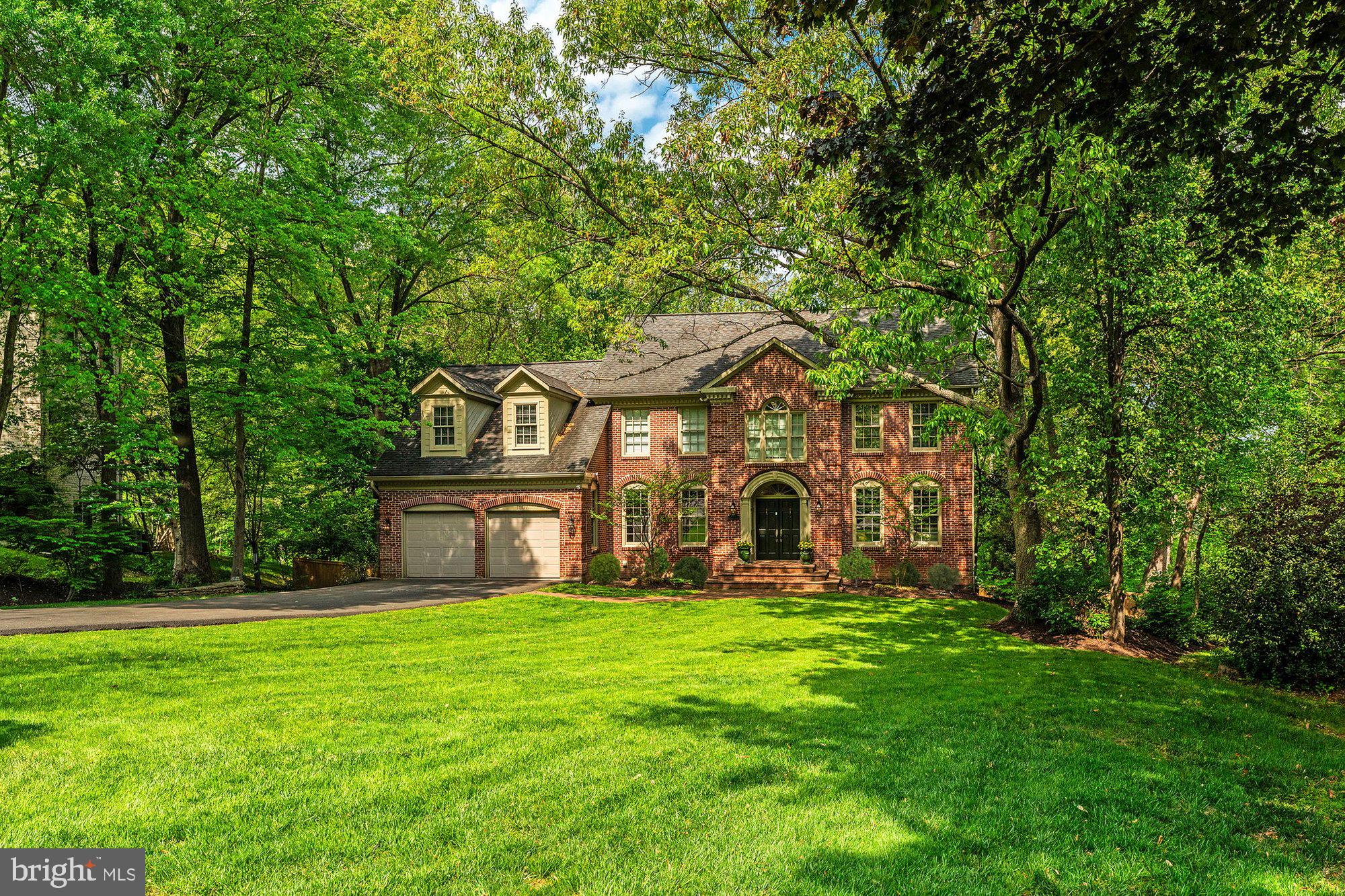WOLFTRAP MEADOWS - Residential