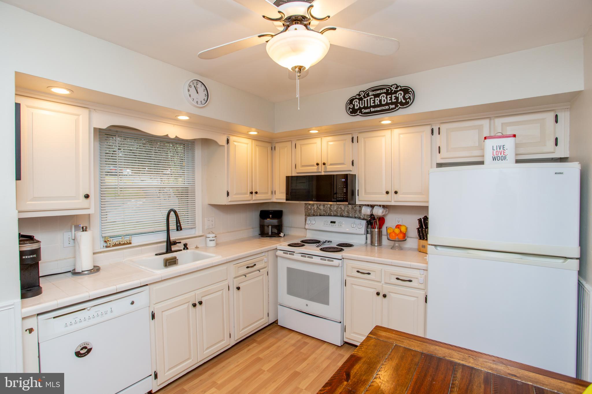 APPLE HILL - Residential