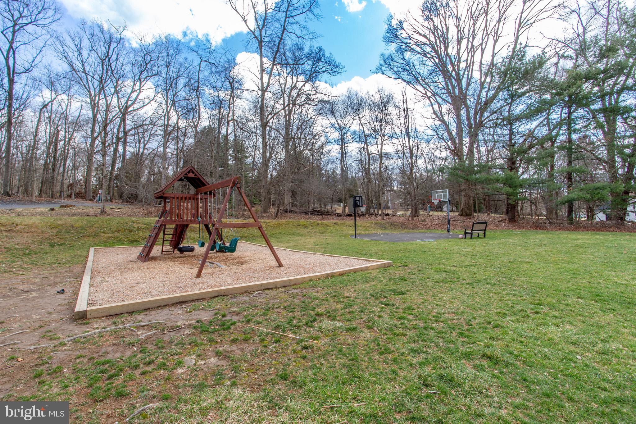 APPLE HILL - Residential