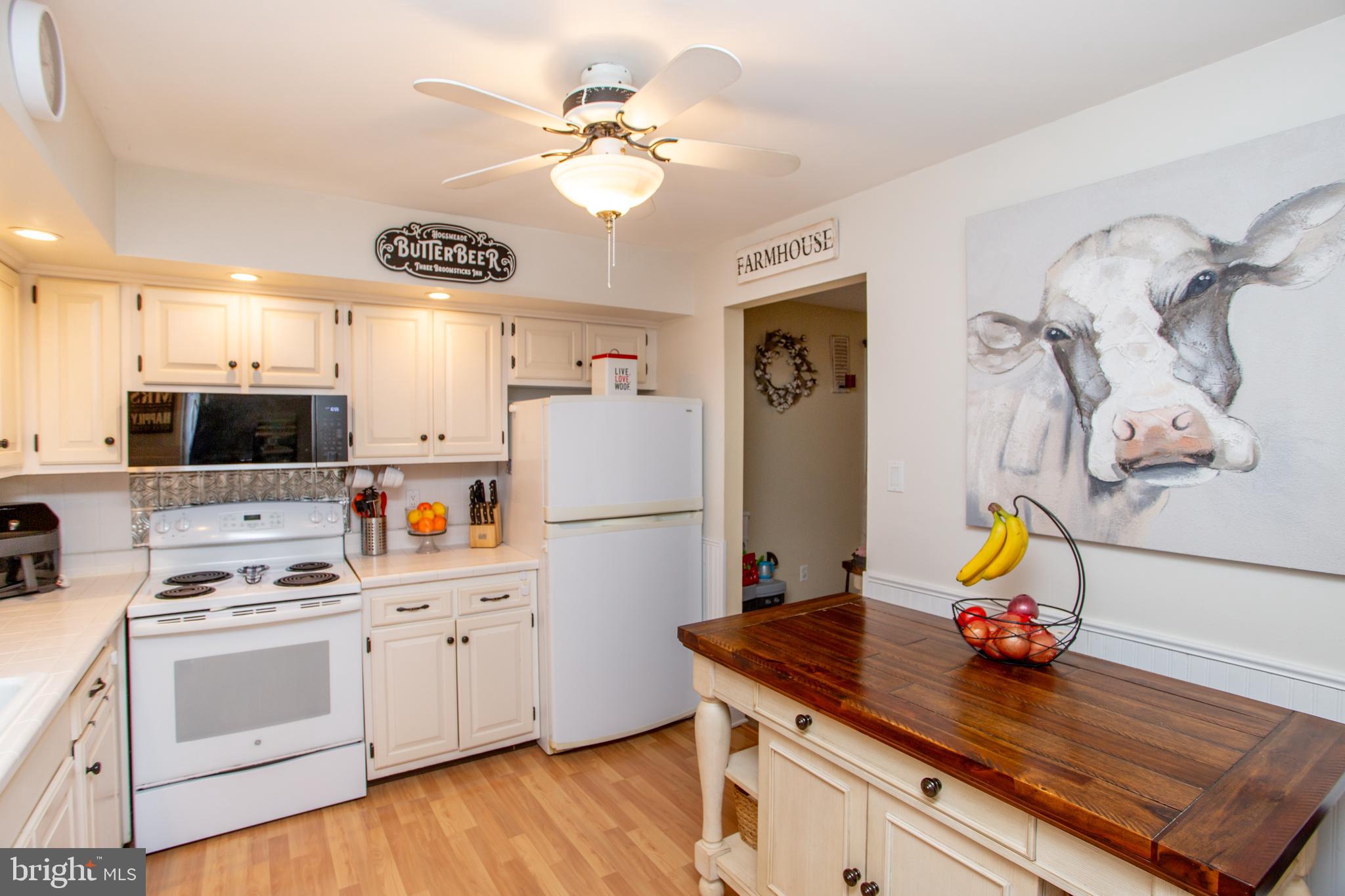 APPLE HILL - Residential