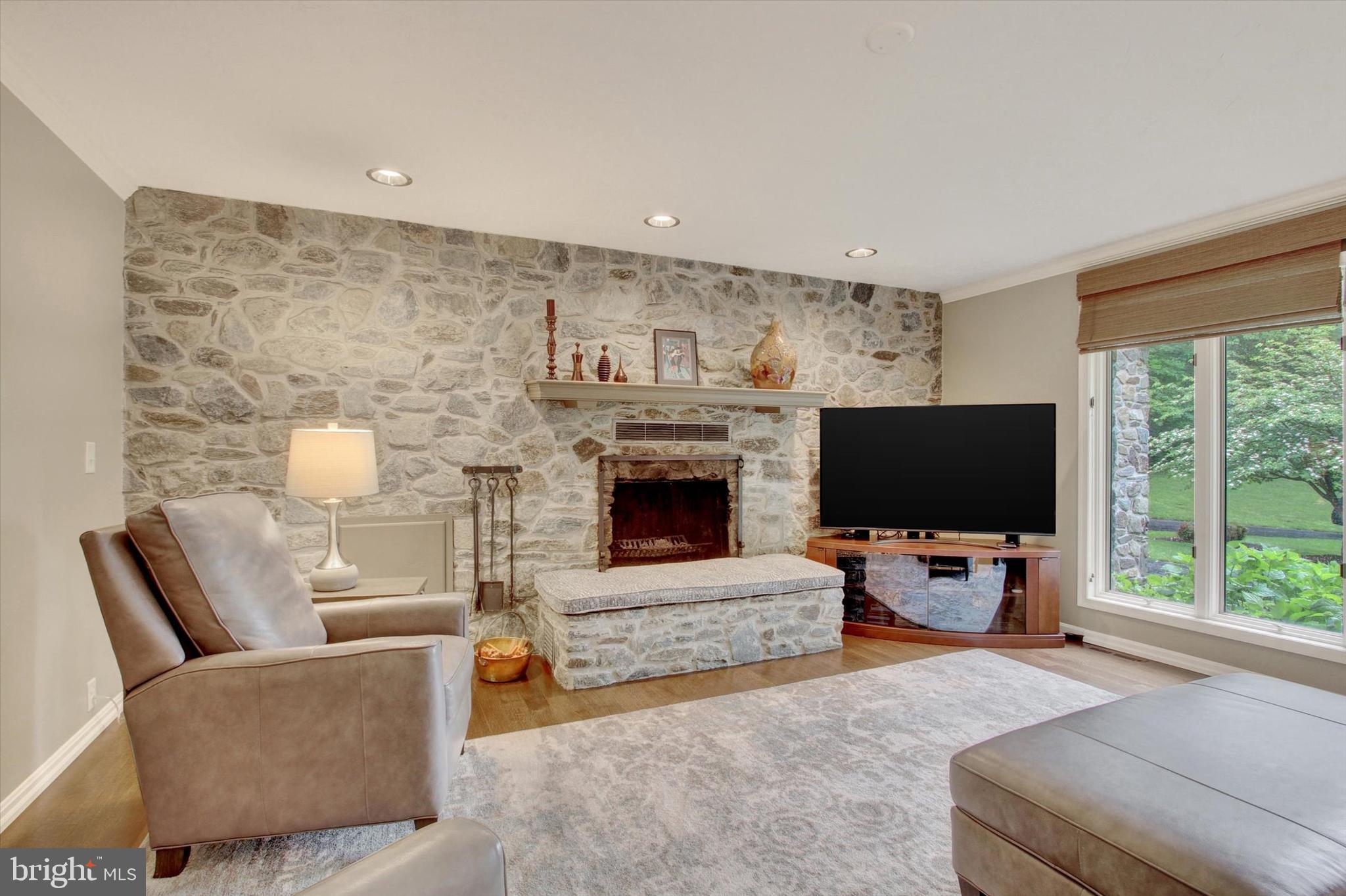 SOUTHWESTERN - Residential