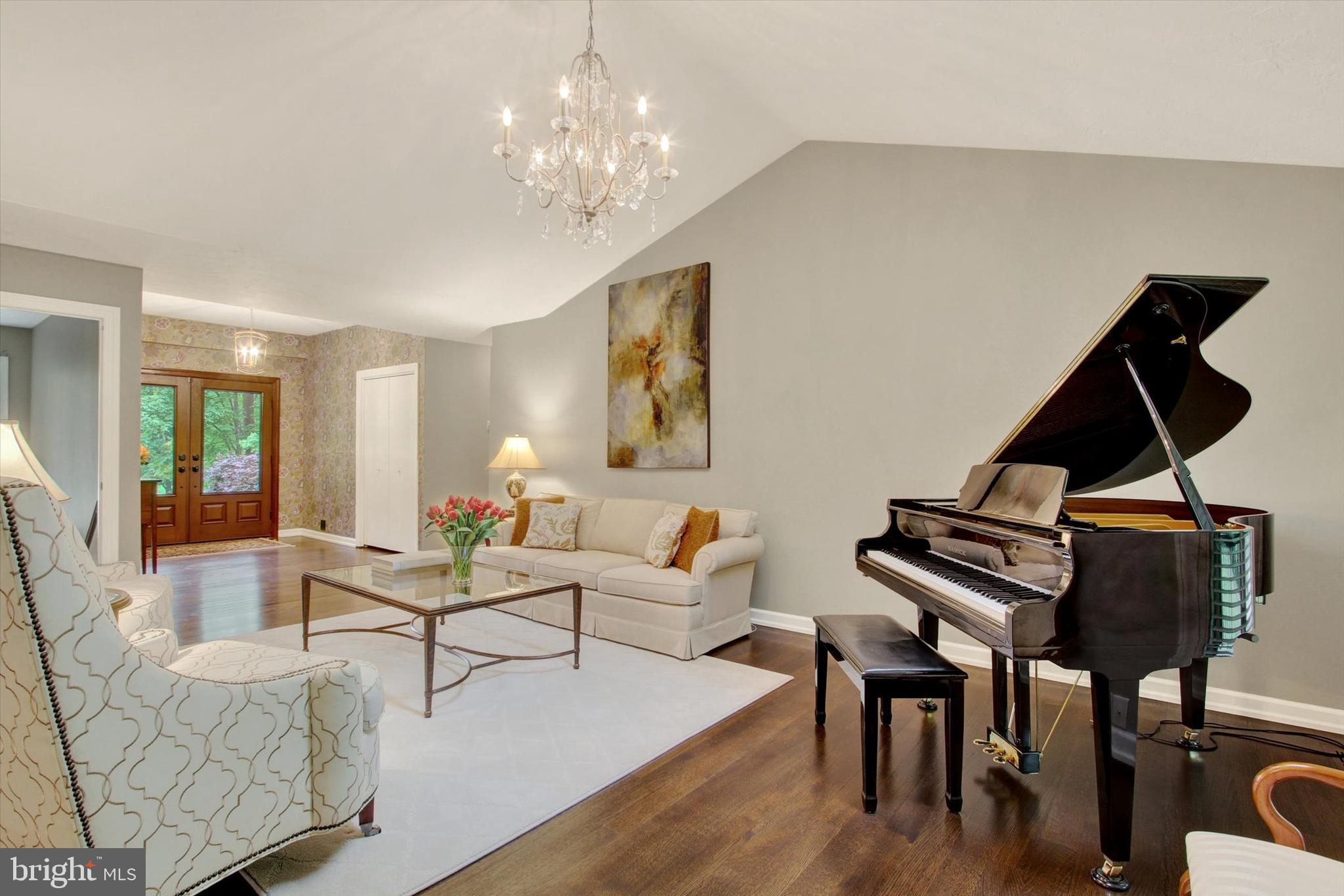 SOUTHWESTERN - Residential