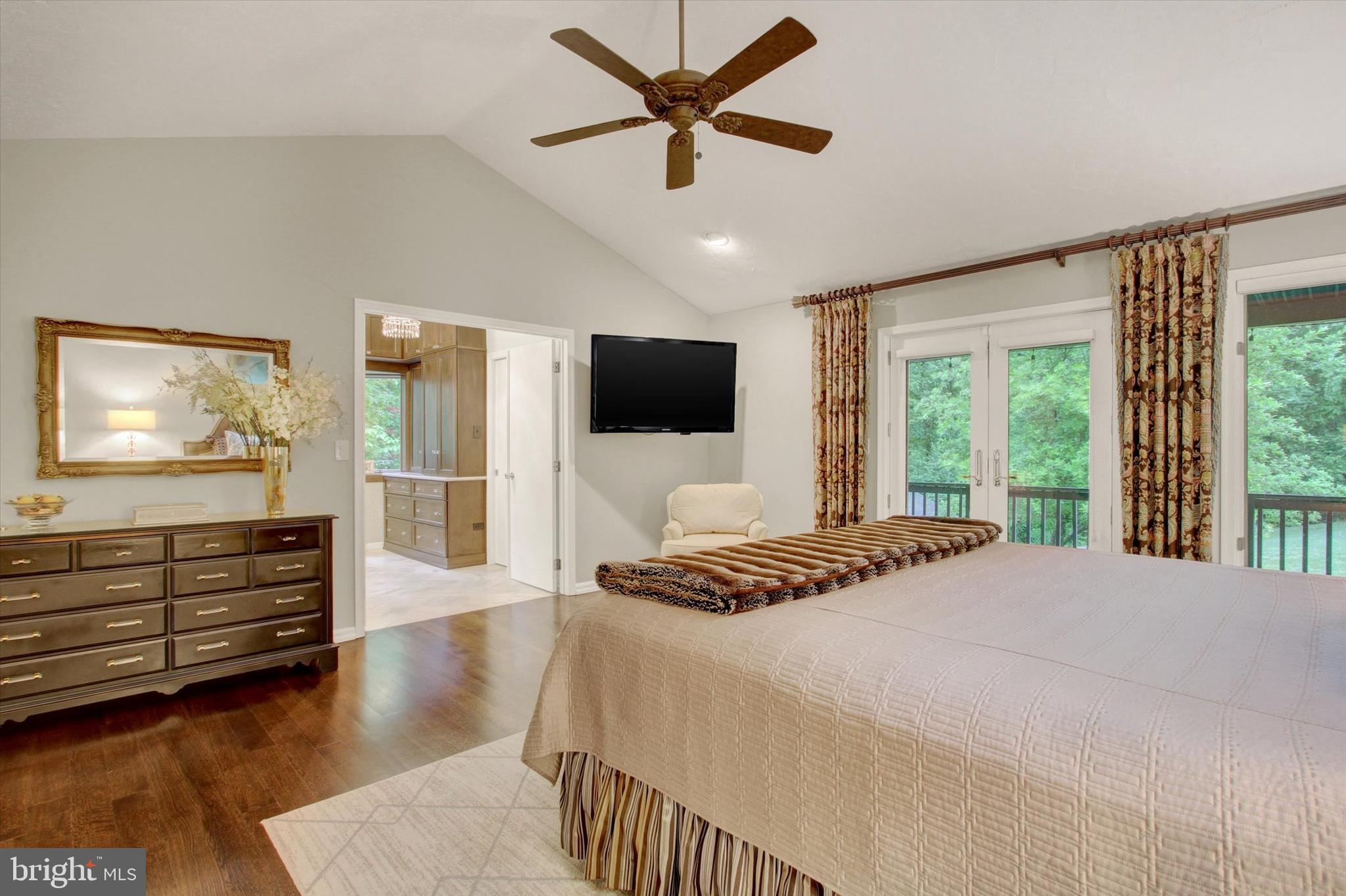 SOUTHWESTERN - Residential