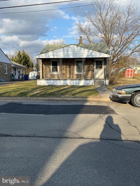 831 W 13TH STREET FRONT ROYAL VA 22630