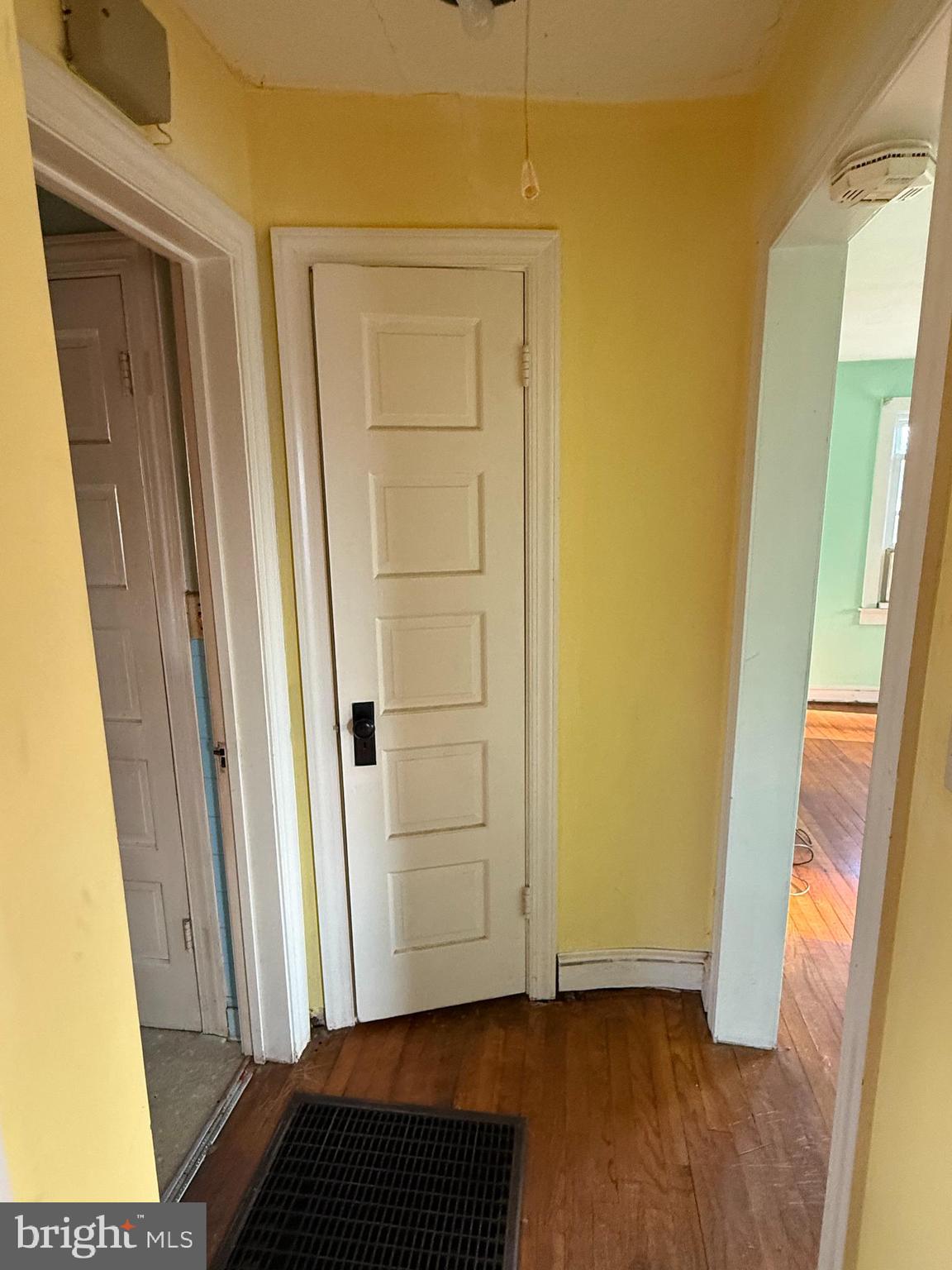 ROYAL VILLAGE - Residential