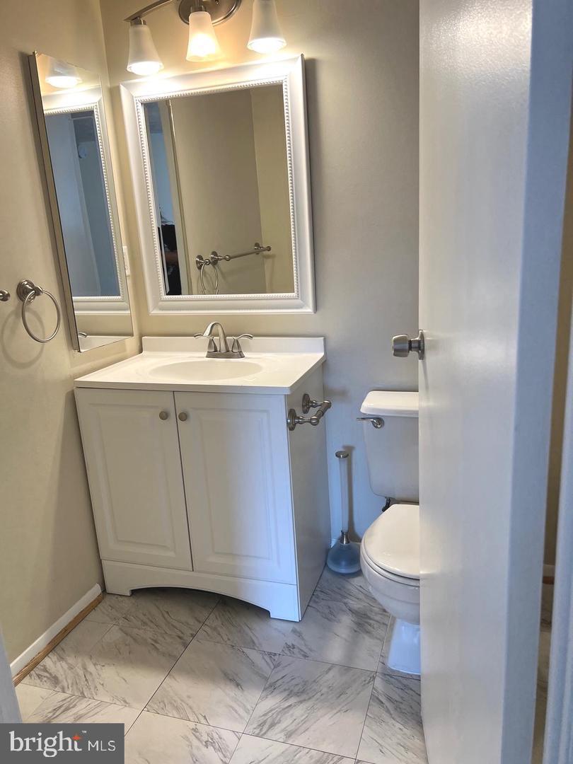 MOUNT VERNON LAKES - Residential Lease