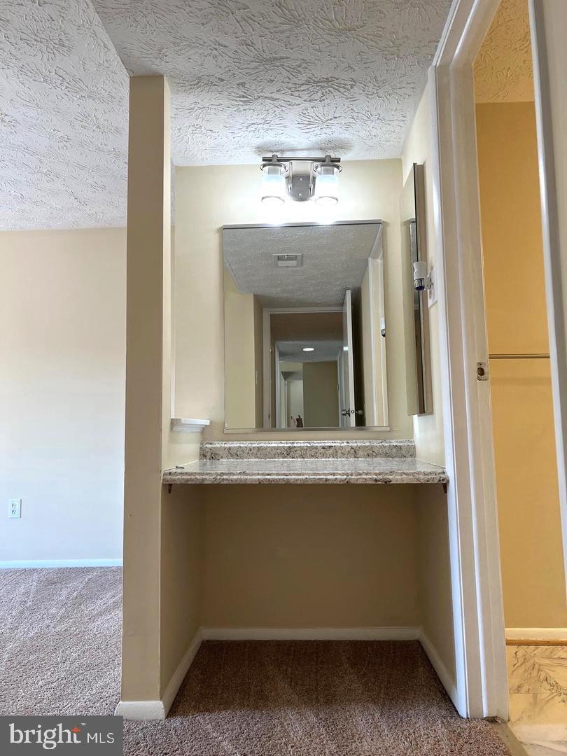 MOUNT VERNON LAKES - Residential Lease