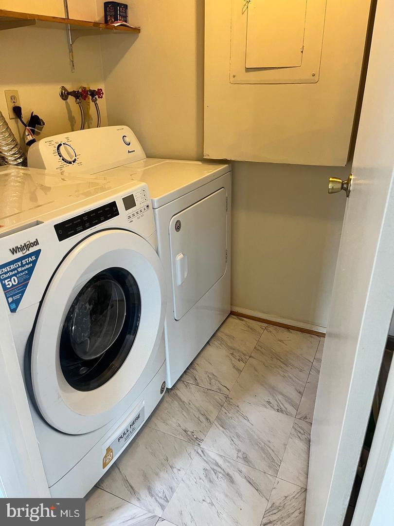 MOUNT VERNON LAKES - Residential Lease