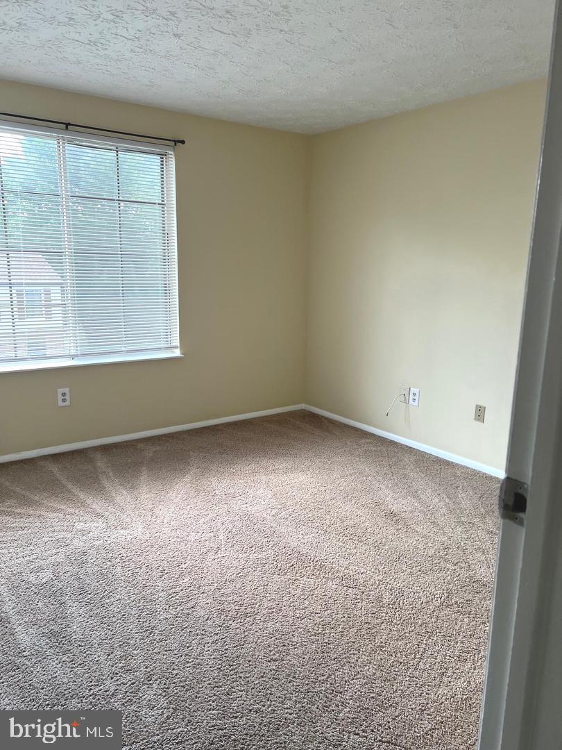 MOUNT VERNON LAKES - Residential Lease