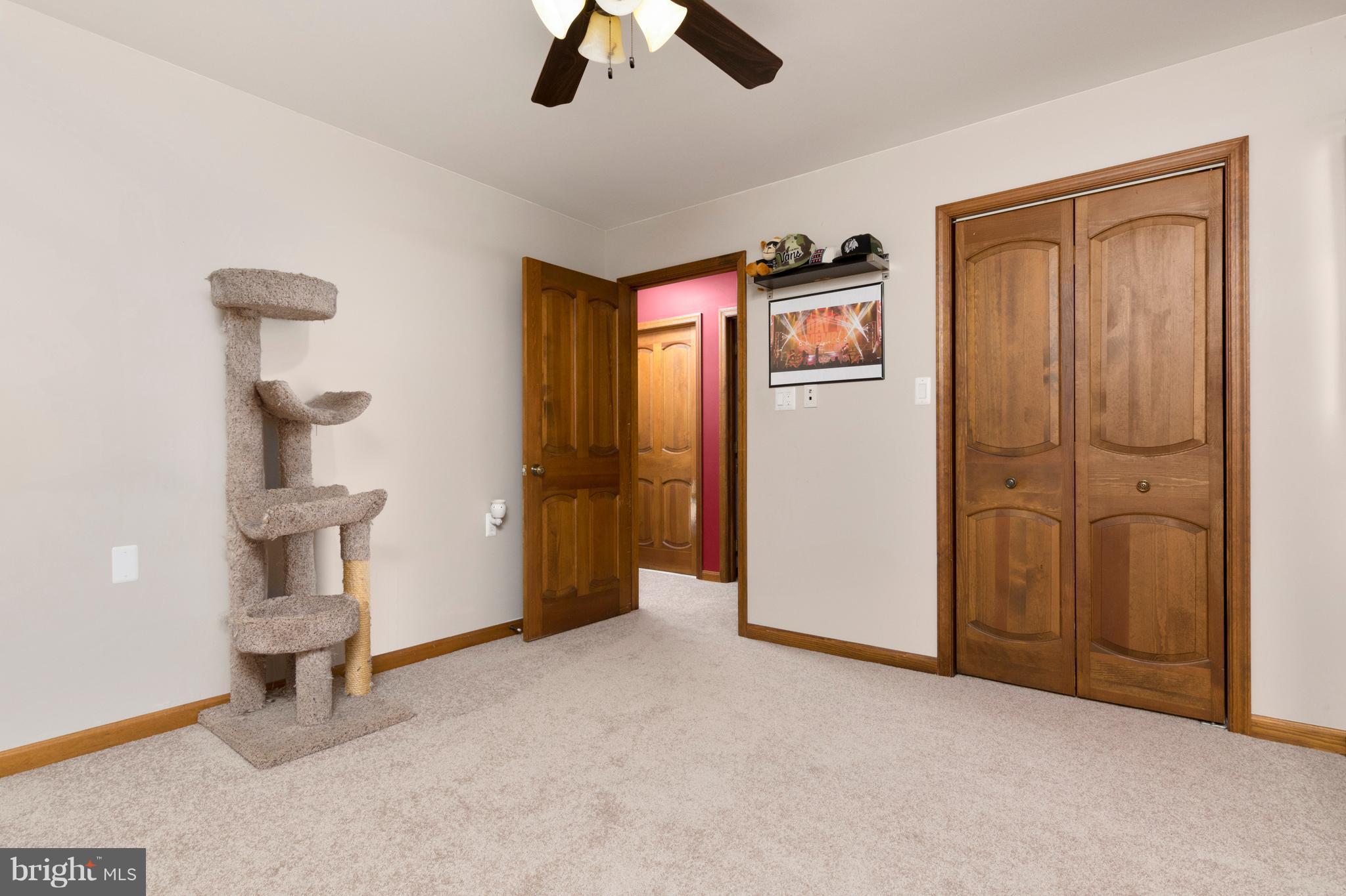 KWANZAN ACRES - Residential