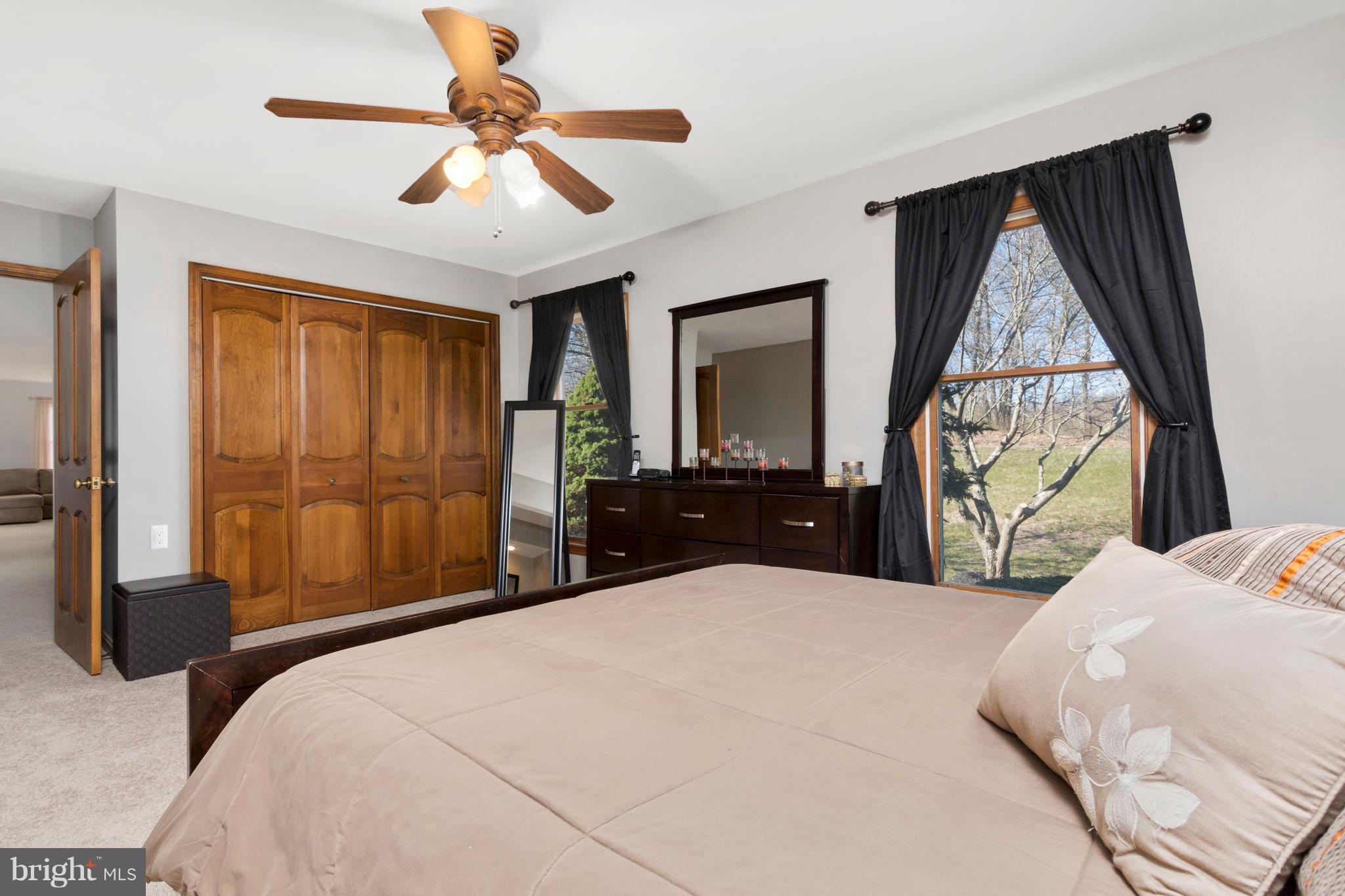 KWANZAN ACRES - Residential