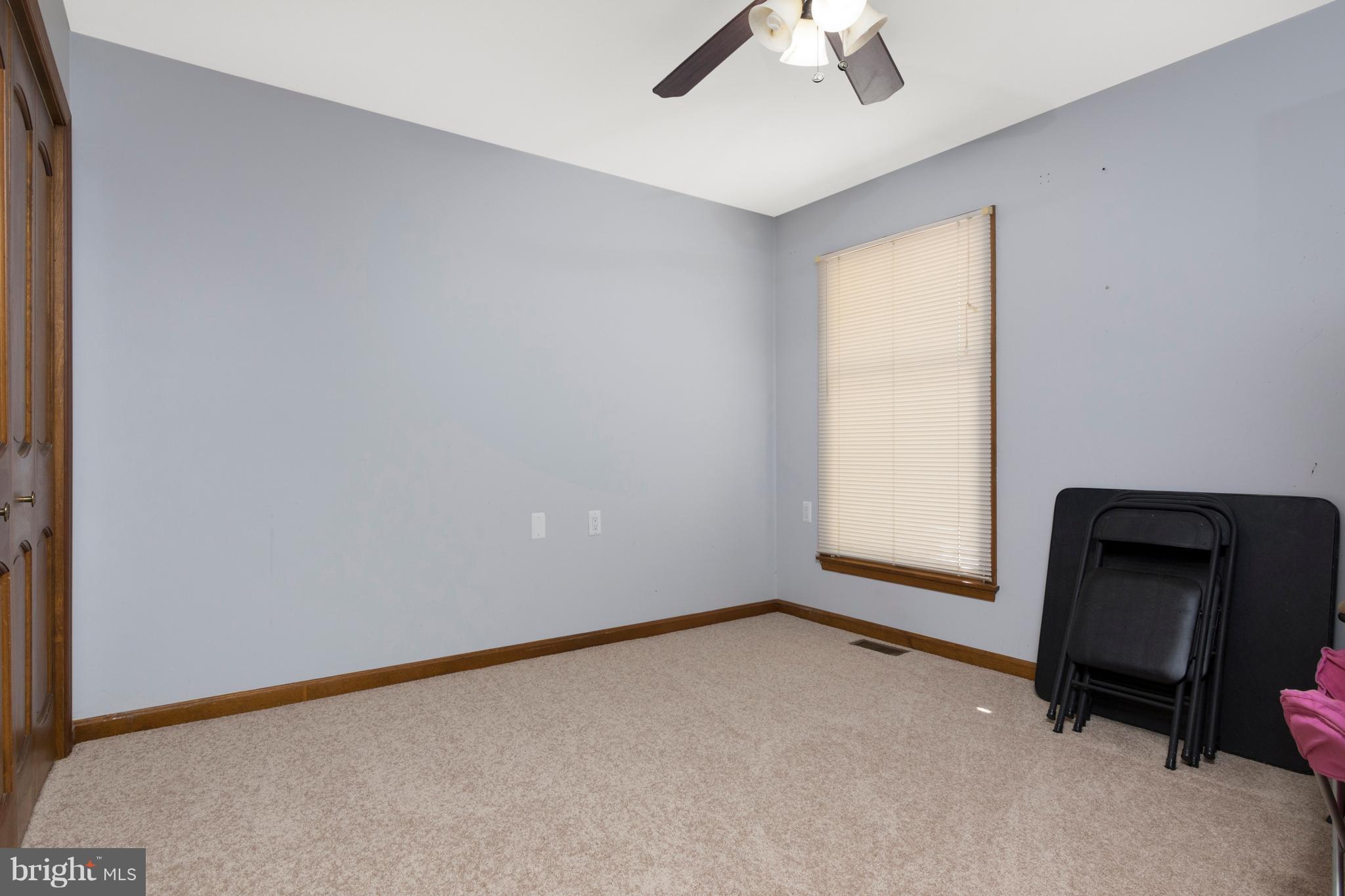 KWANZAN ACRES - Residential