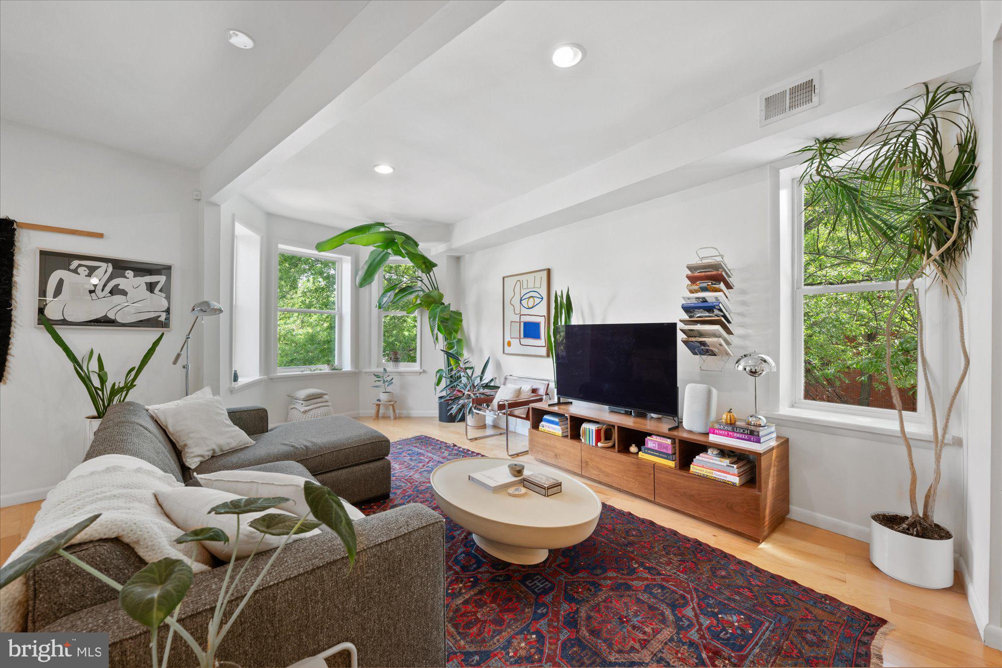 15 S STREET NE 2