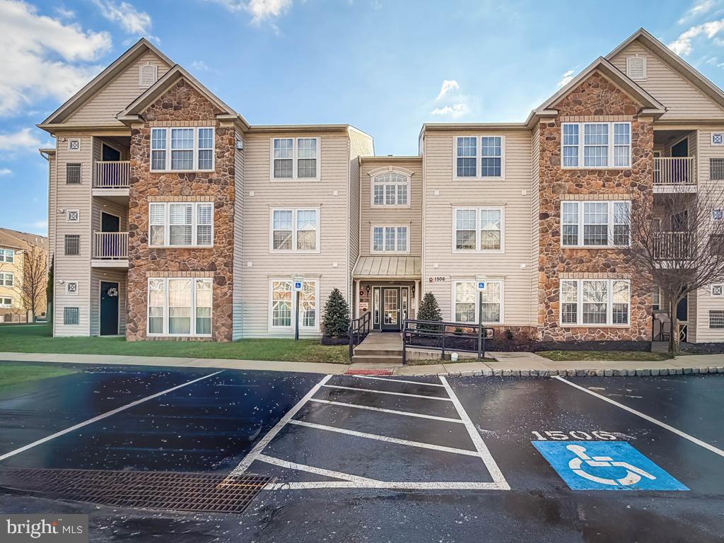 HEARTHSTONE AT WEST BRISTOL - Residential