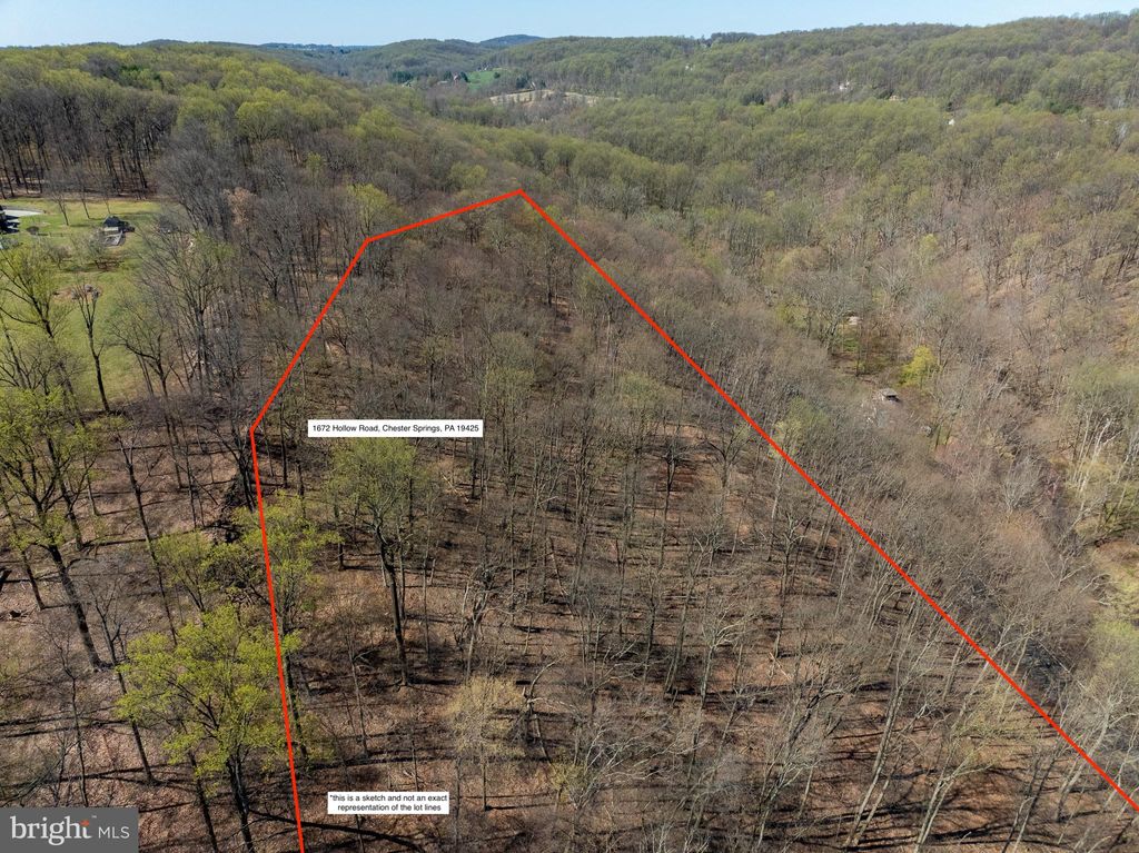 Photo of 1672 Hollow Road, CHESTER SPRINGS, PA 19425 (MLS # PACT2095352)