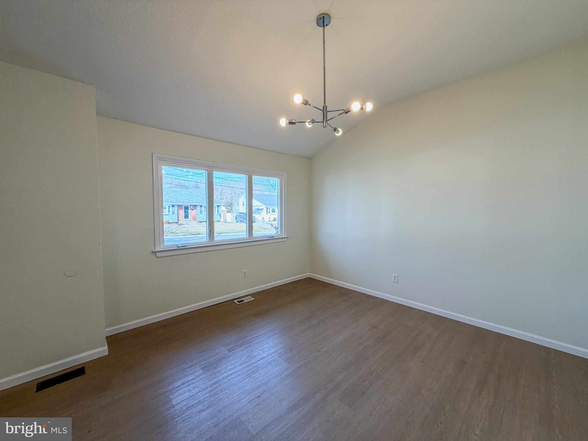 50 E MAPLE AVENUE