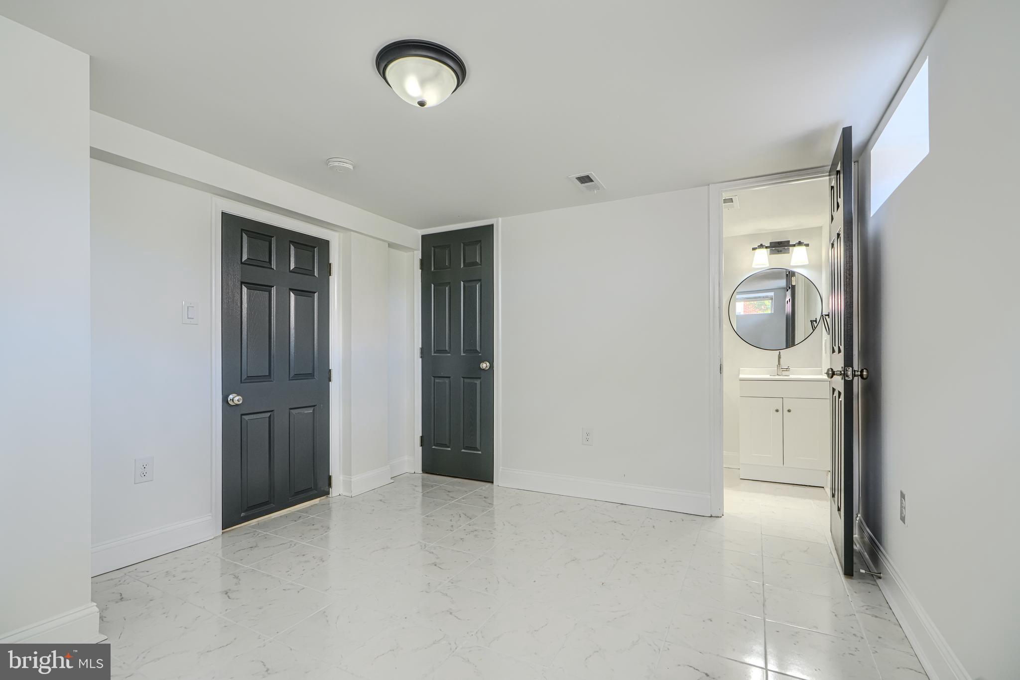 WALBROOK - Residential