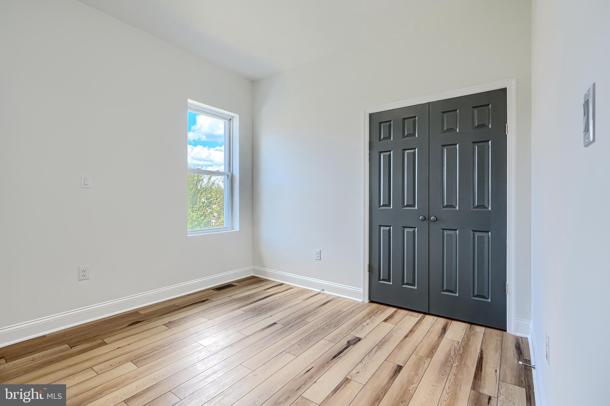 WALBROOK - Residential