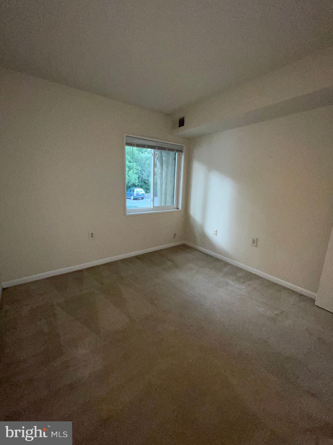 NORTHGATE CONDO - Residential Lease