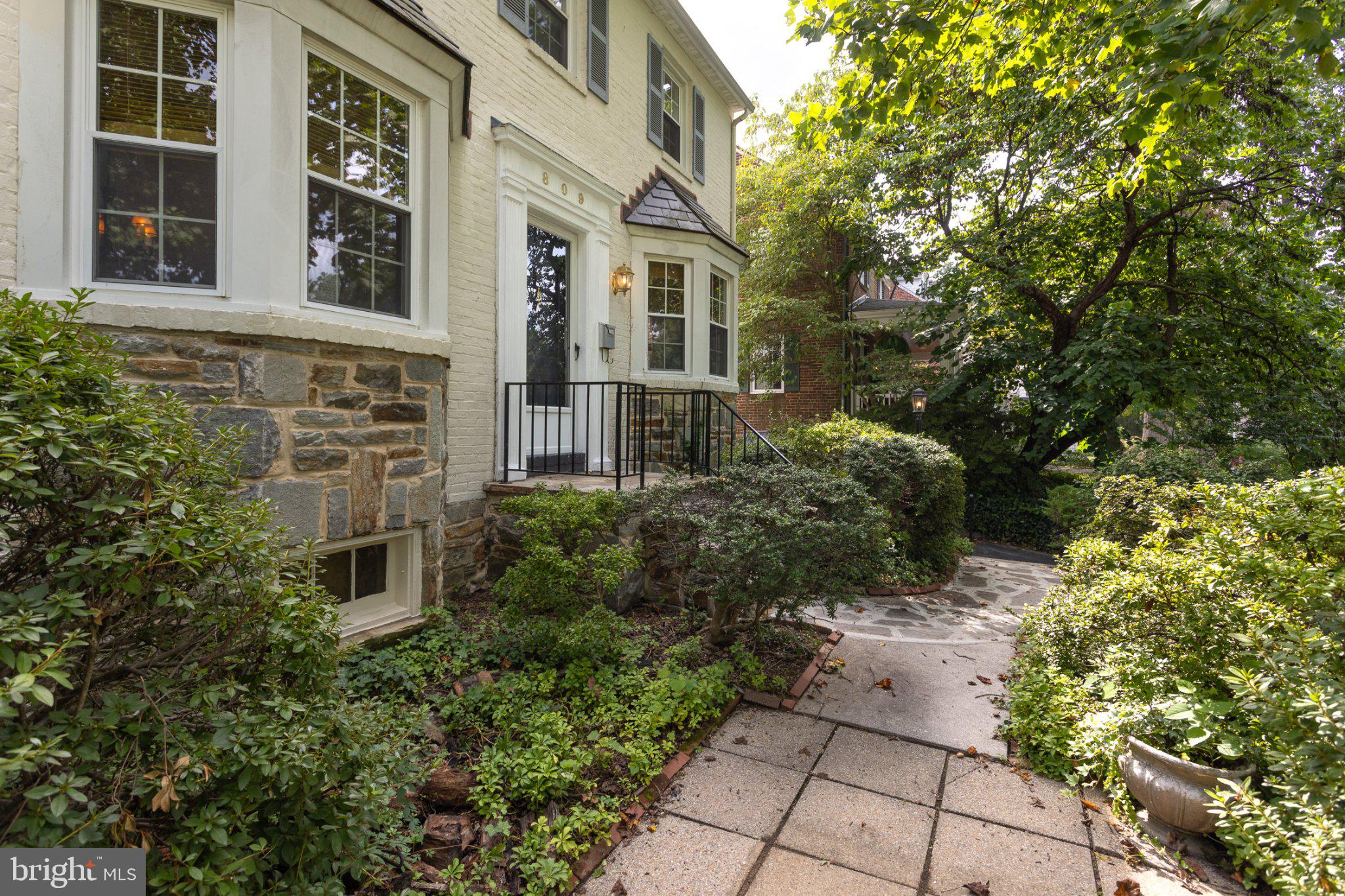809 TRED AVON ROAD