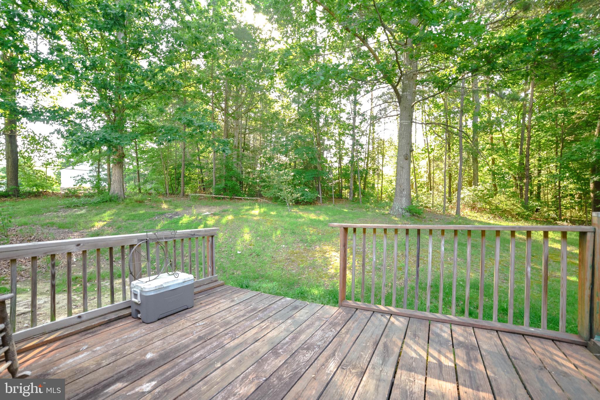 HUNTING QUARTERS - Residential