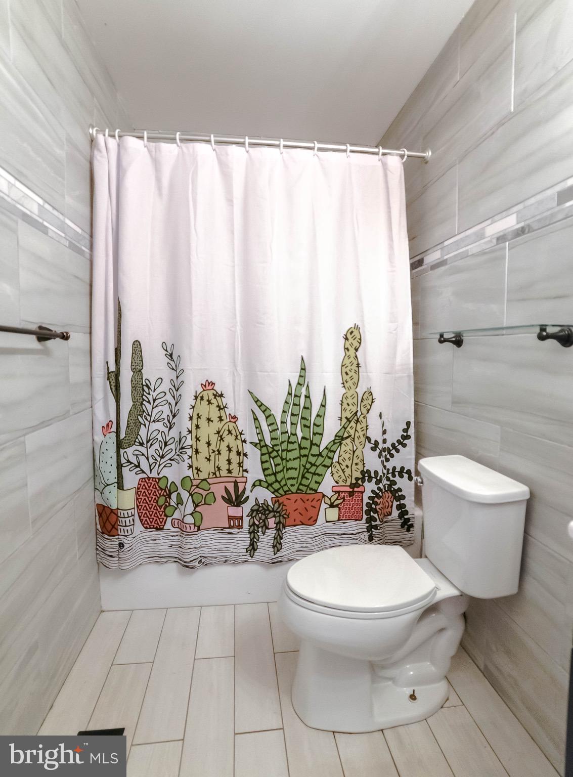 HUNTING QUARTERS - Residential