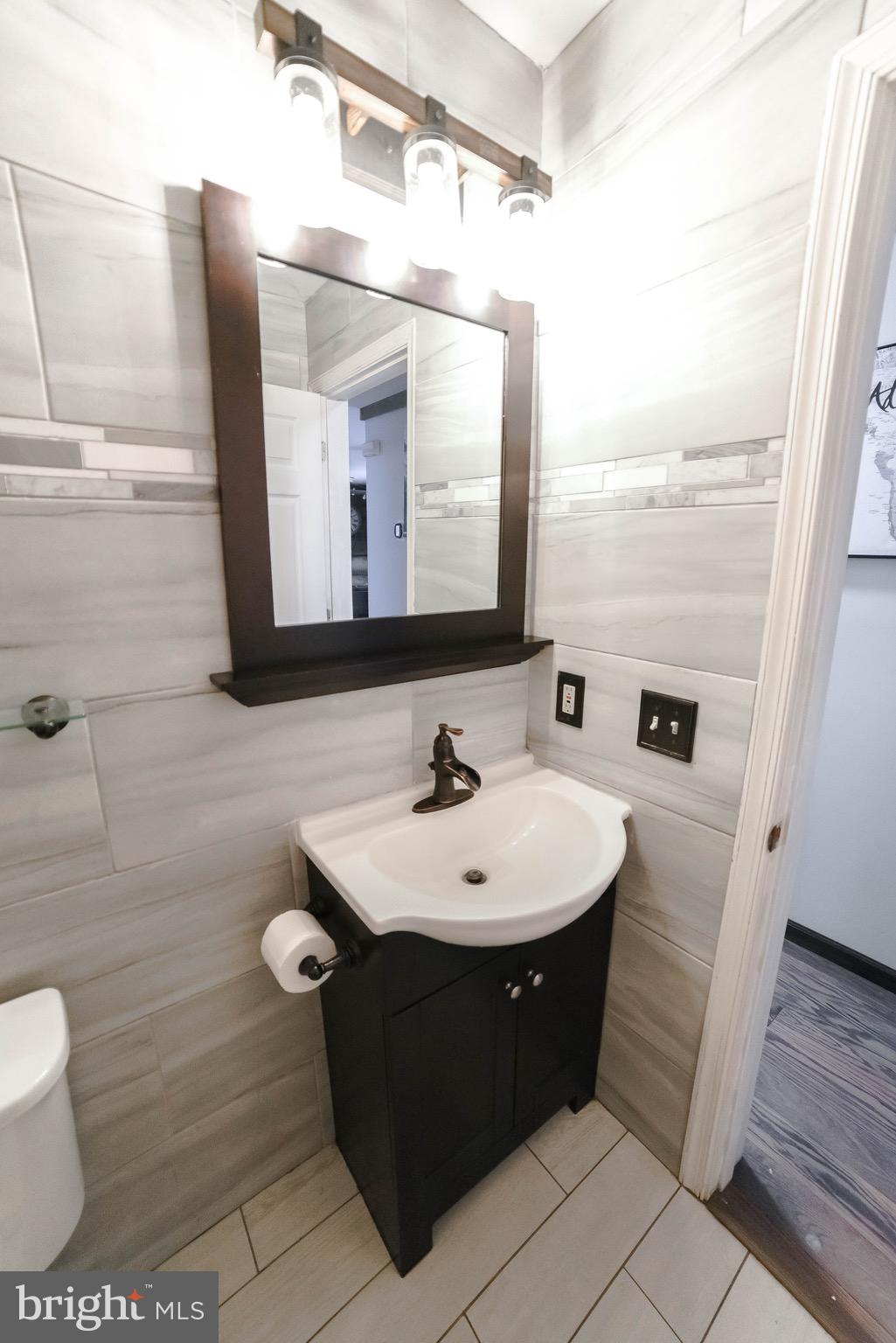 HUNTING QUARTERS - Residential