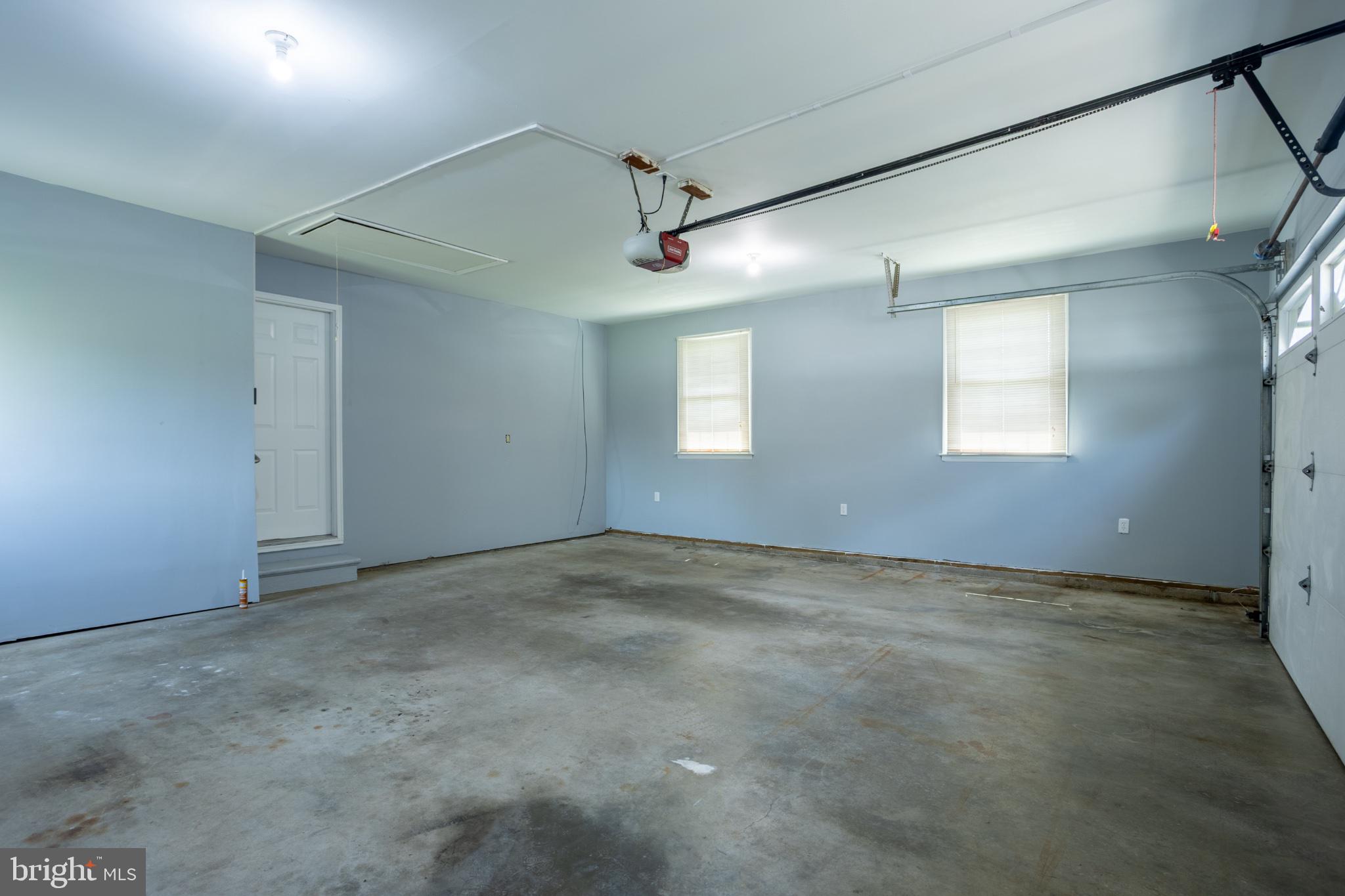 GREENFIELDS - Residential