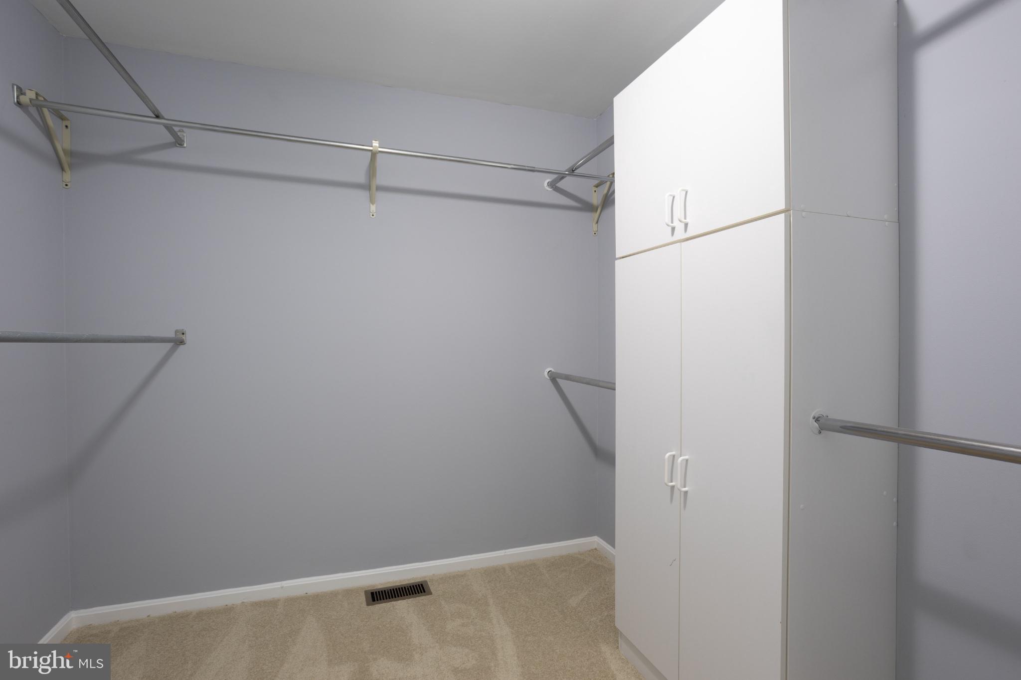 GREENFIELDS - Residential