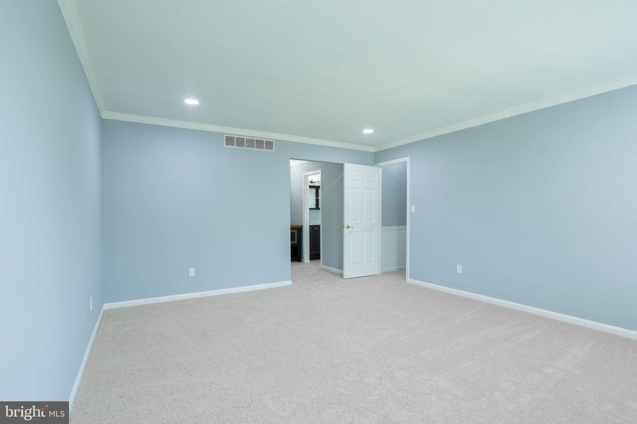 GREENFIELDS - Residential