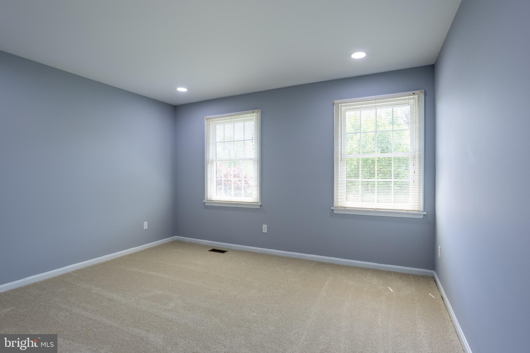 GREENFIELDS - Residential