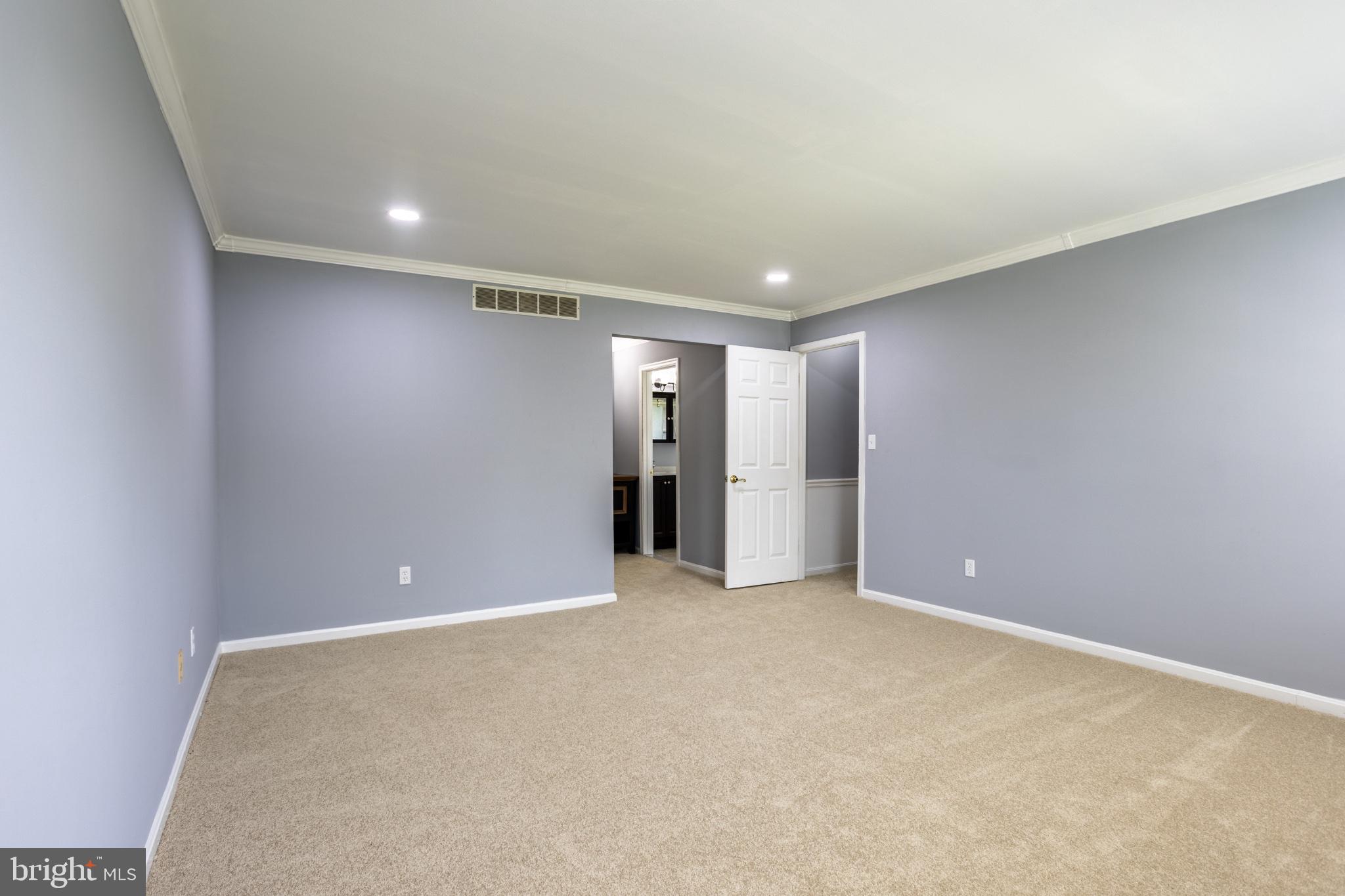 GREENFIELDS - Residential