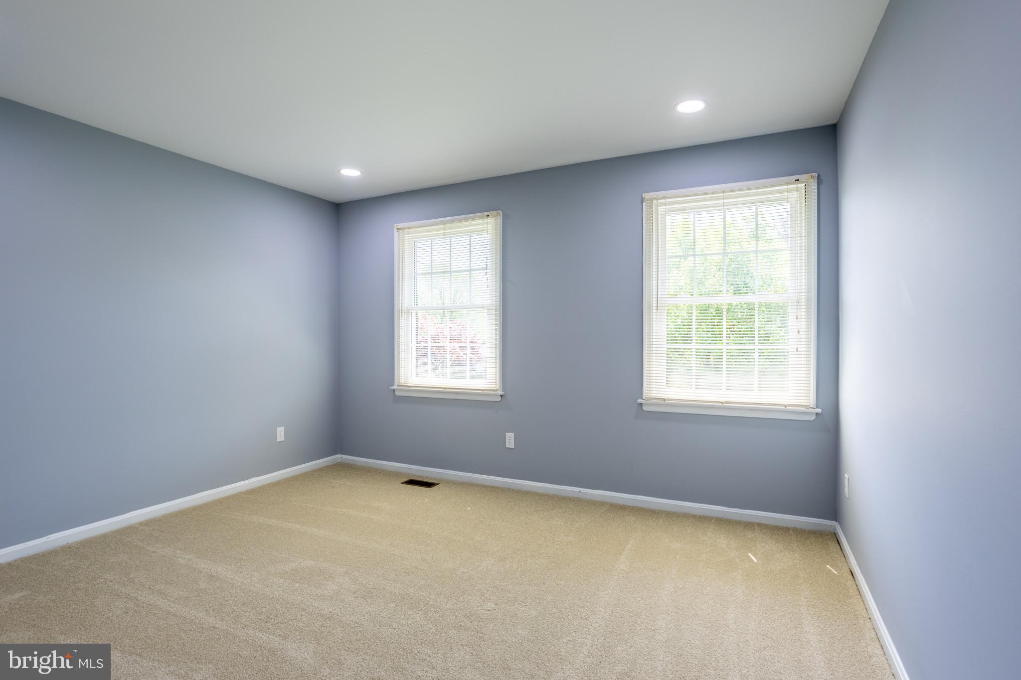 GREENFIELDS - Residential