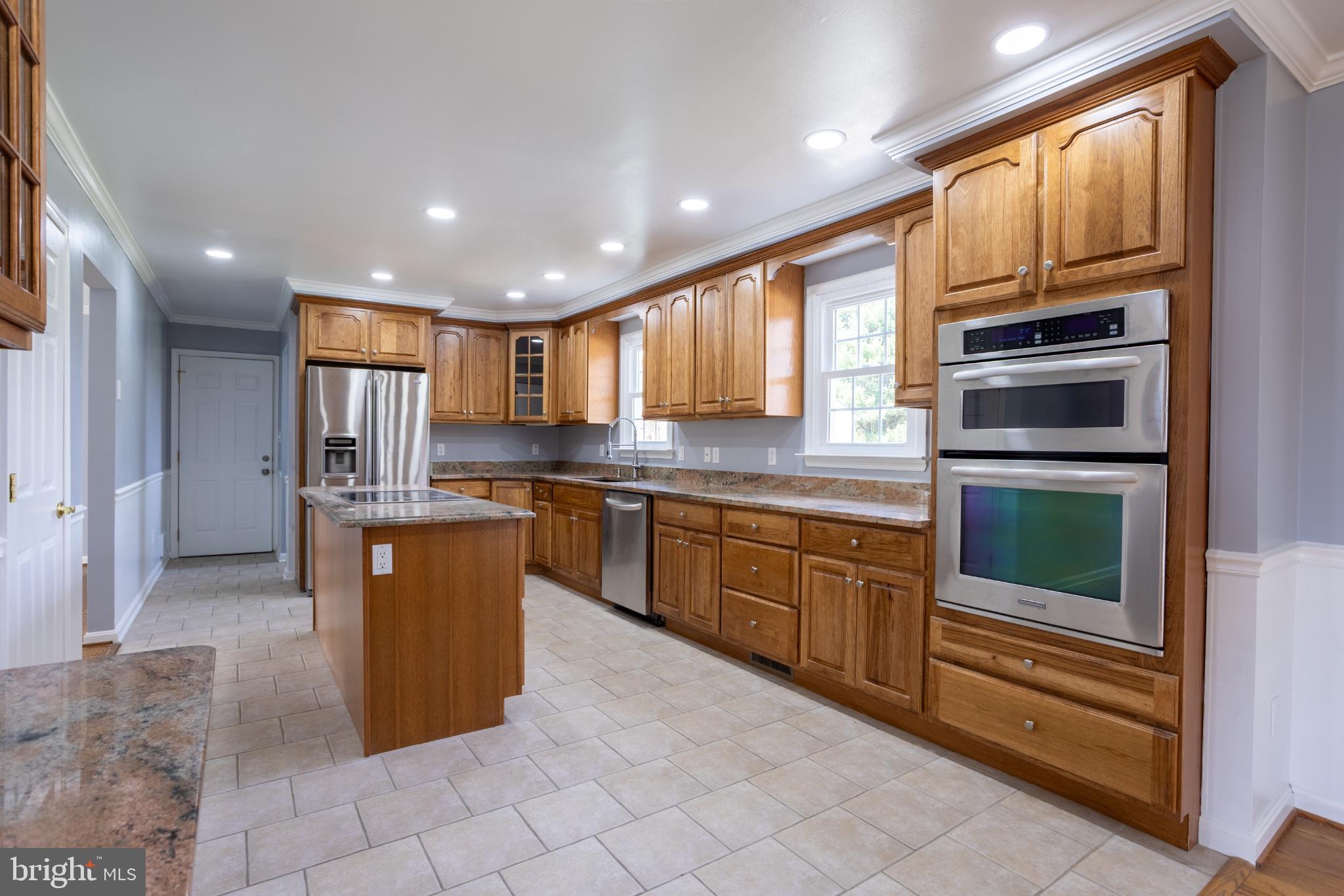 GREENFIELDS - Residential